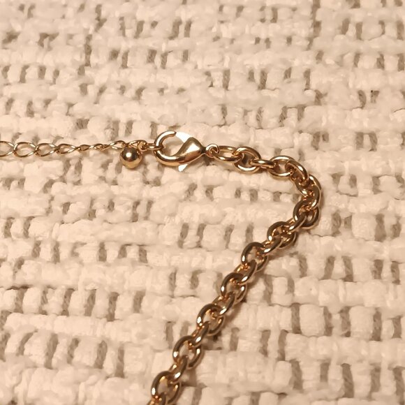 3 pc statement jewelry lot - necklace, calf hair bracelet, tear drop earrings - Picture 6 of 16